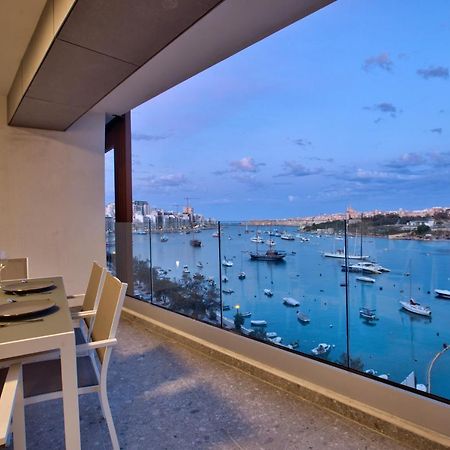 Sea Front Spacious Valletta Views Apartments Sliema Exteriör bild