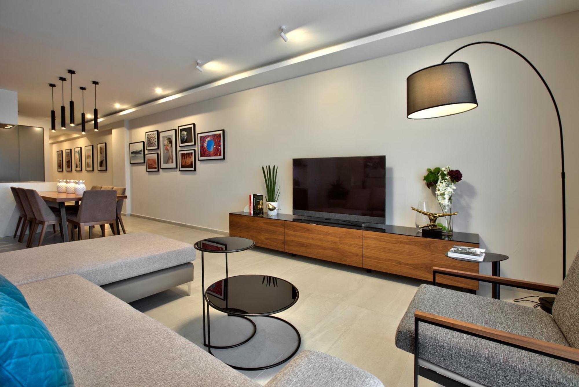 Sea Front Spacious Valletta Views Apartments Sliema Exteriör bild